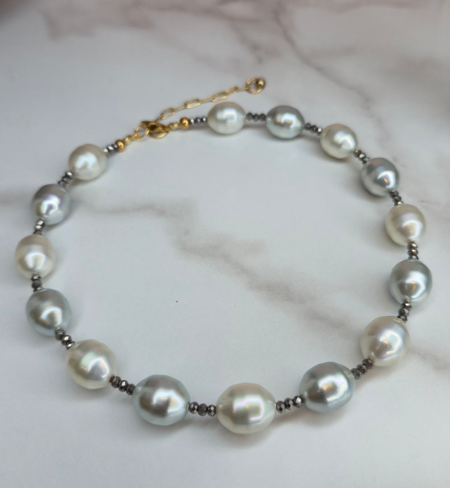 Baroque pearl Necklace for women