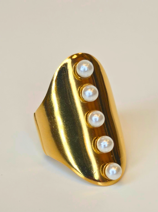 Majestic Ring